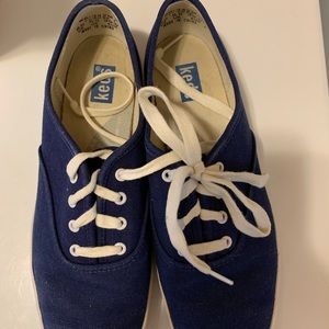 Navy Keds